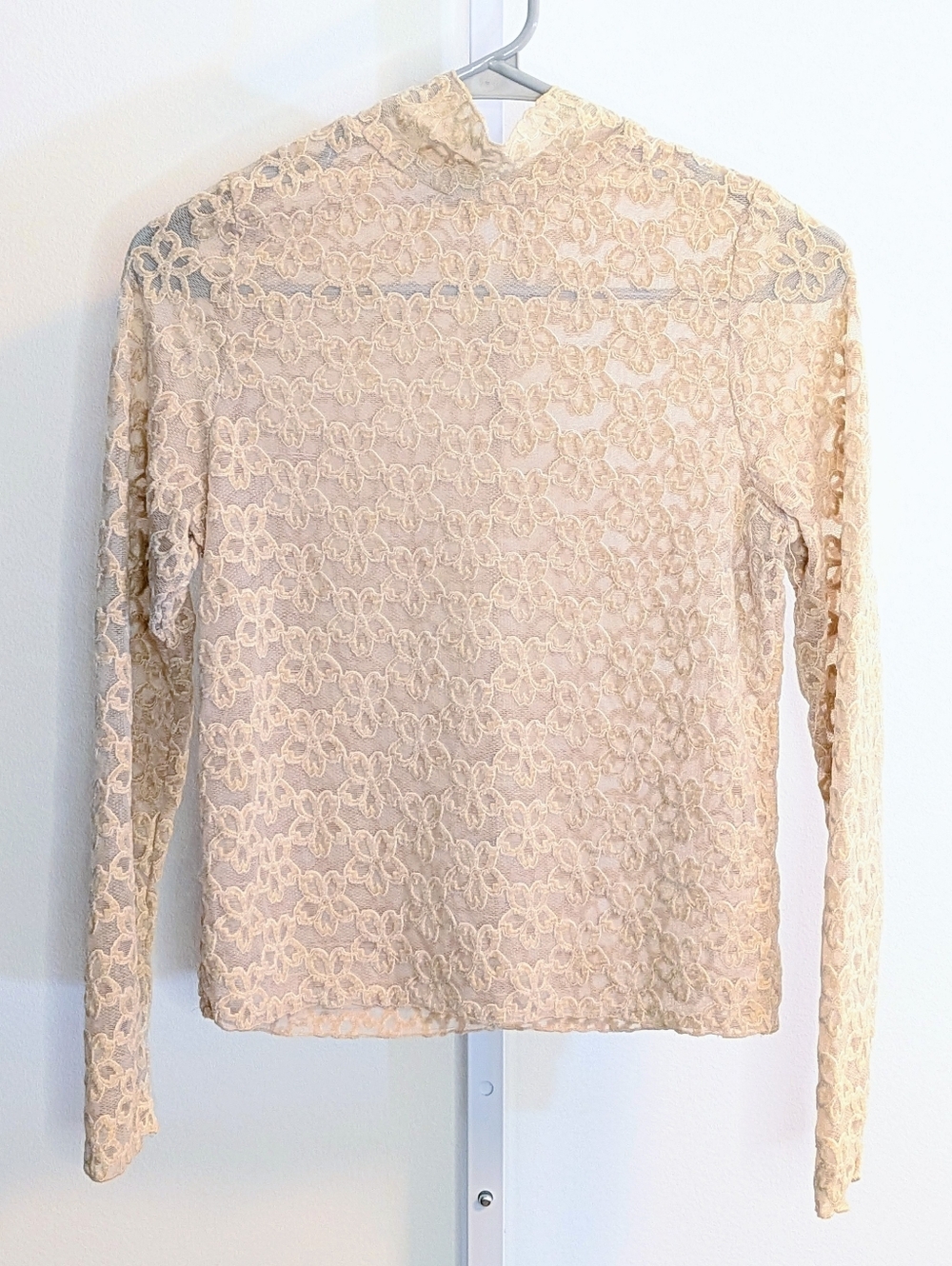 Line + Dot Crossroads Lace Top - Picture 4 of 7